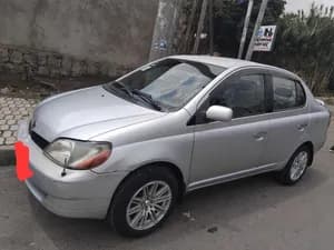 Toyota Platz 2002 Automatic