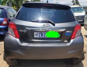 Toyota Yaris 2012