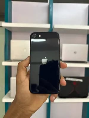 Apple iPhone SE 3 64GB