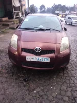 Toyota Yaris Compact 2010 1.0cc
