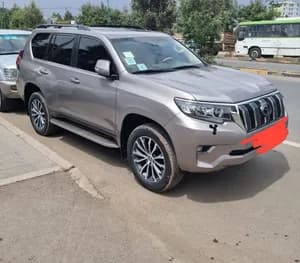 Toyota Land Cruiser Prado 2022