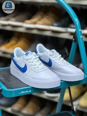 Nike SB Flat