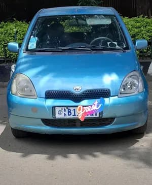 TOYOTA VITZ 2002