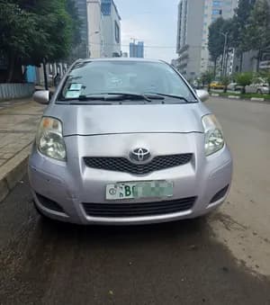 Toyota Yaris Compact 2010 1.0cc