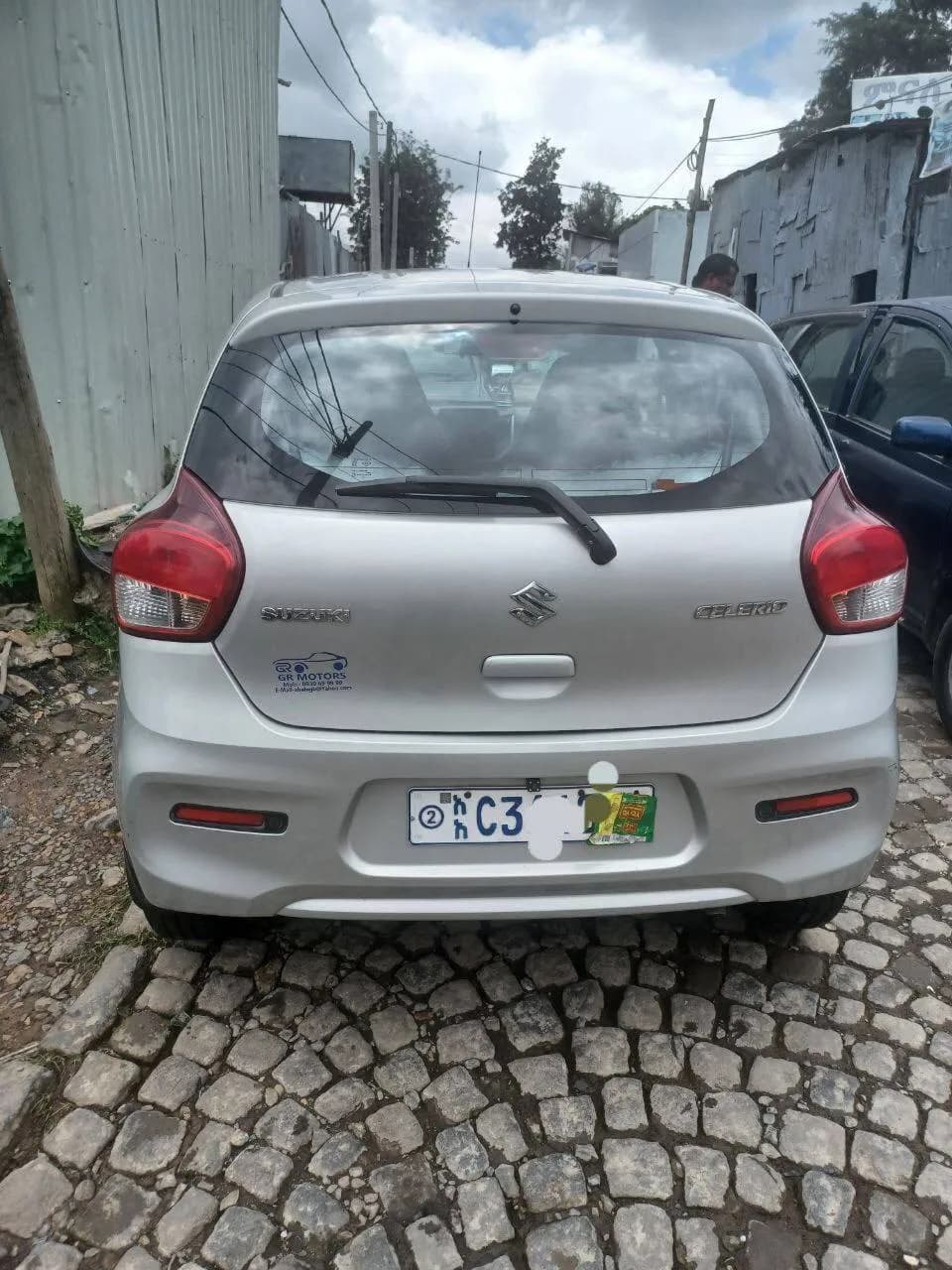 Listing photo 6