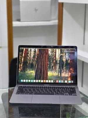 Apple MacBook Air M1 2020
