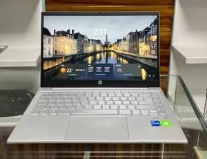 HP Pavilion 14 i5 16GB 512GB