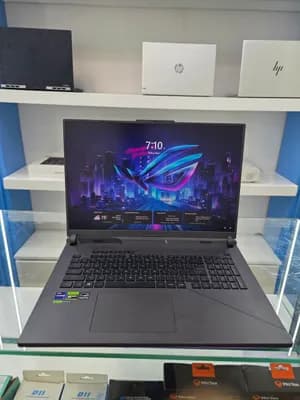 Asus ROG G18 i9 Gaming Laptop