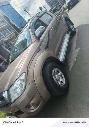 Toyota Hilux Double Cab 2010