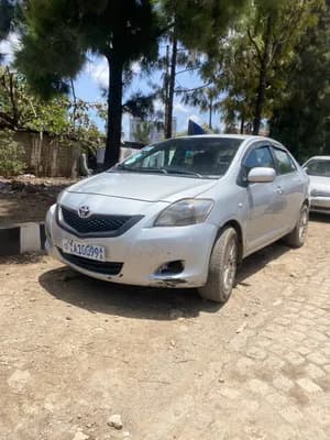 Toyota Yaris Sedan 2006