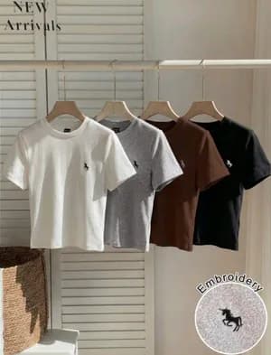 Shein Size M Embroidery T-shirt