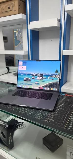 Apple M1 Pro 16 inch 2021