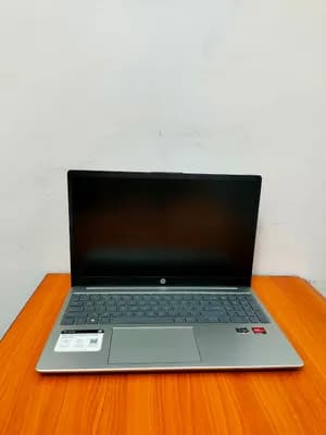 HP Laptop Ryzen 5 16GB 256GB