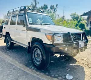 Toyota Land Cruiser Mark II