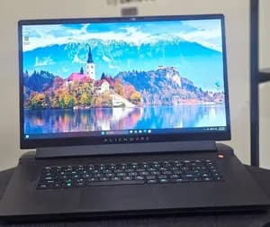 Dell Alienware m17 Gaming 3070ti