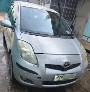 Toyota Yaris Compact 2010