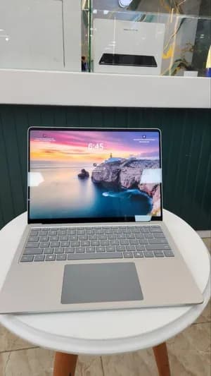 Microsoft Surface Laptop 7th Edition