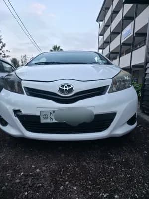 Toyota Yaris 2012
