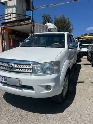Toyota Fortuner 2011 5L Diesel