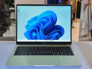 Realmi laptop