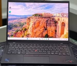 Lenovo ThinkPad X1 Carbon i7