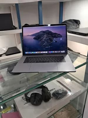 Apple MacBook Pro Core i9 2019