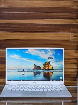 Dell Inspiron 5390 Core i7 Laptop