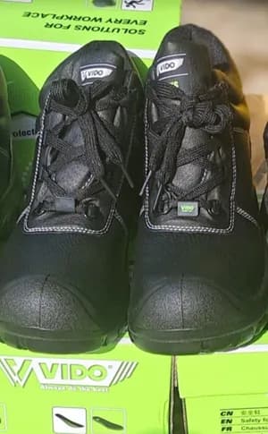 Vido Black Safety Shoes