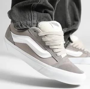 Vans Knu Skool Sneakers