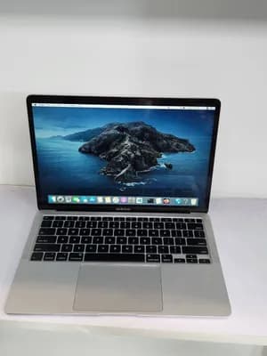 MacBook Air 2020 i3 8GB 256GB