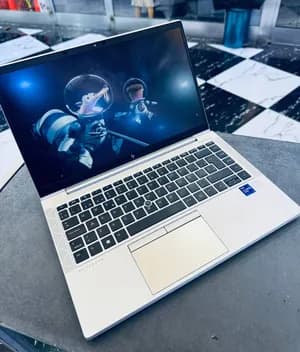 HP EliteBook 840 G8 i7 16GB 512GB