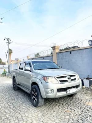 Toyota Hilux Double Cab 2012