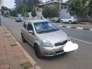 2004 Toyota Vitz Hatchback