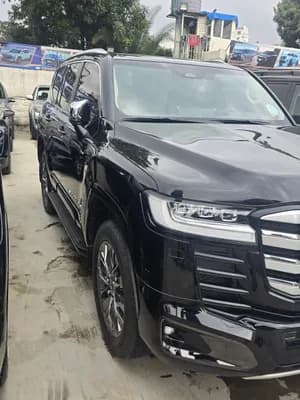 Toyota Landcruiser V6 VXR Hybrid