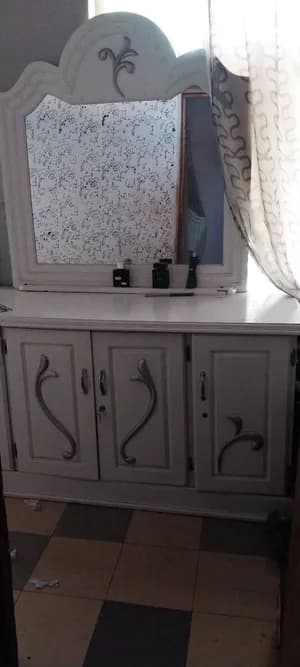 Dressing Table with Buffet Cabinet