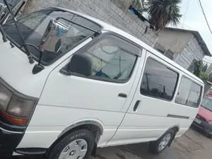 Toyota Hiace 5L 2002 Van