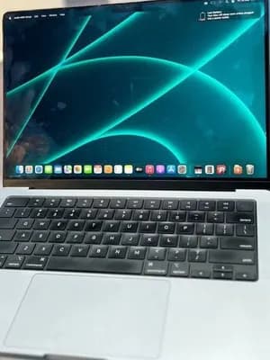 Apple MacBook Pro M1 Pro 1TB
