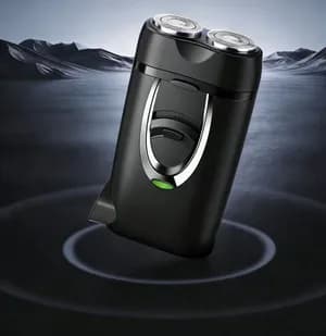 Saving razor with dual blade