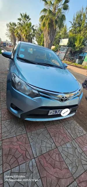 Toyota Yaris Sedan 2014