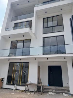 Modern G+3 House at Summit Meri