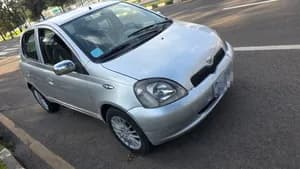 Toyota Vitz 2000 Automatic 1.0L