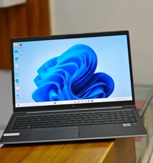 HP ZBook Firefly 15 G7 Workstation