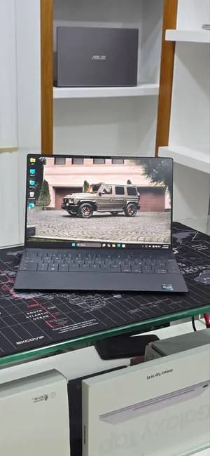 Dell XPS Core i7 12th Gen