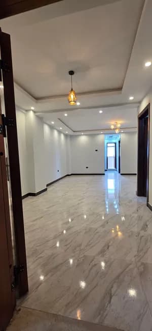 2-Bedroom 40/60 Condo Ayat 49