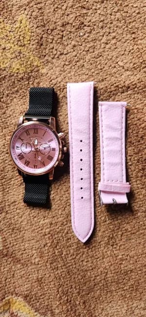 Women's Interchangeable Strap Watch