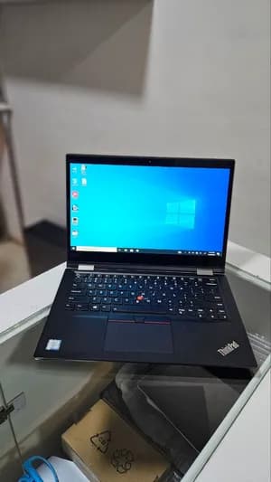 Lenovo ThinkPad Yoga X390 Laptop