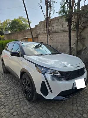 Peugeot 2021 7 seater Compact SUV