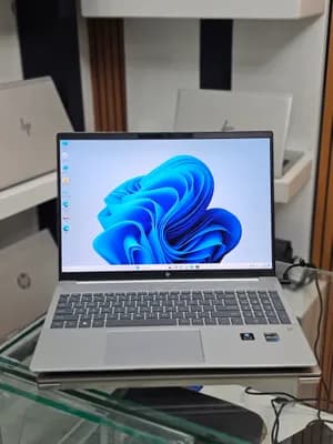 HP Pavilion Plus 16 i7 Laptop