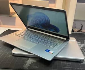 HP Notebook 15 Core i5-1240P