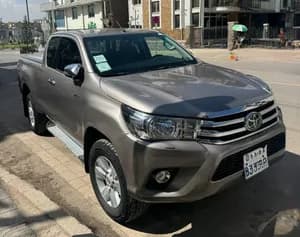Toyota Hilux Revo 2019